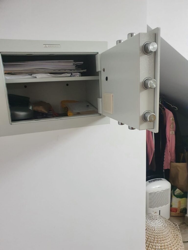 Apertura de cajas fuertes Pusa