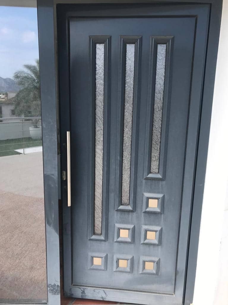 Apertura de puertas Foyes Blanques