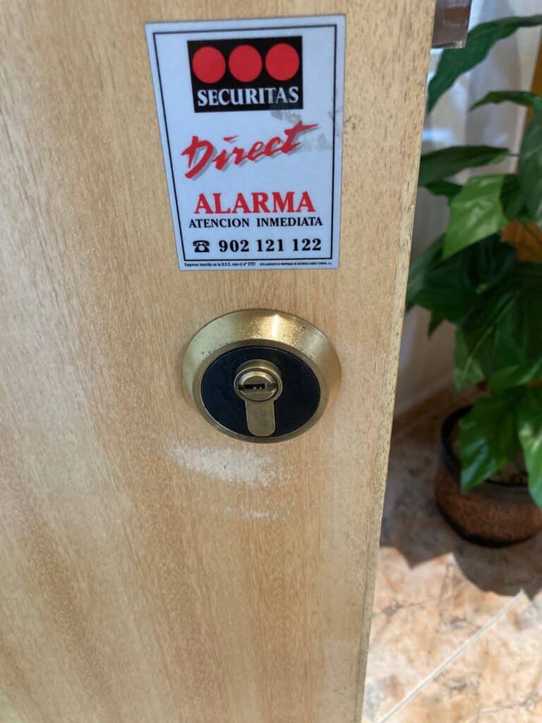 Apertura de puertas Mosen Juan
