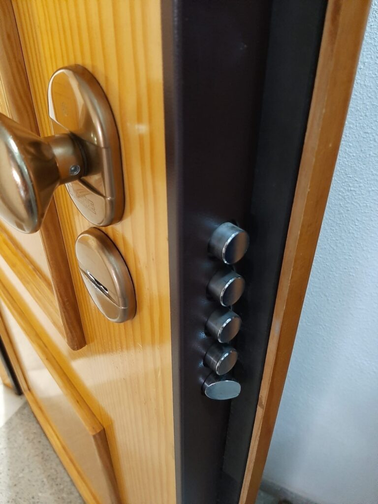 Apertura de puertas Novelda