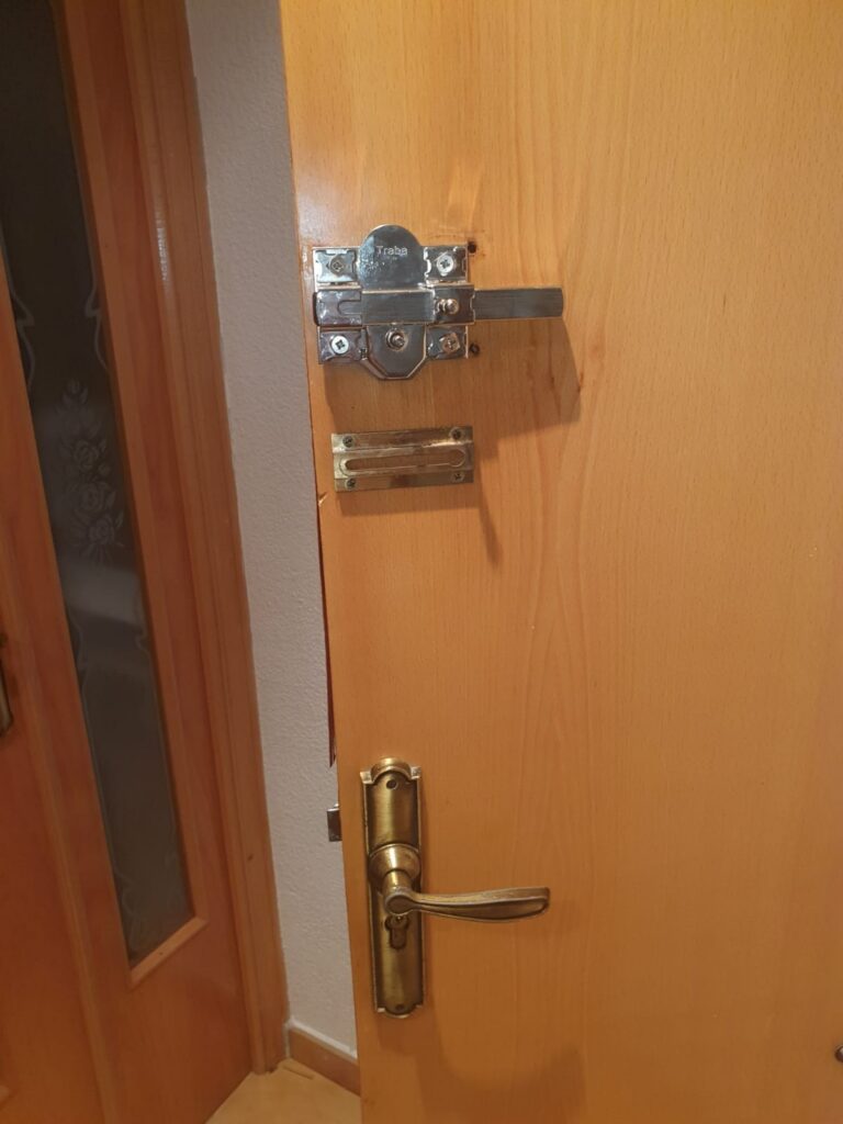 Apertura de puertas Partidor