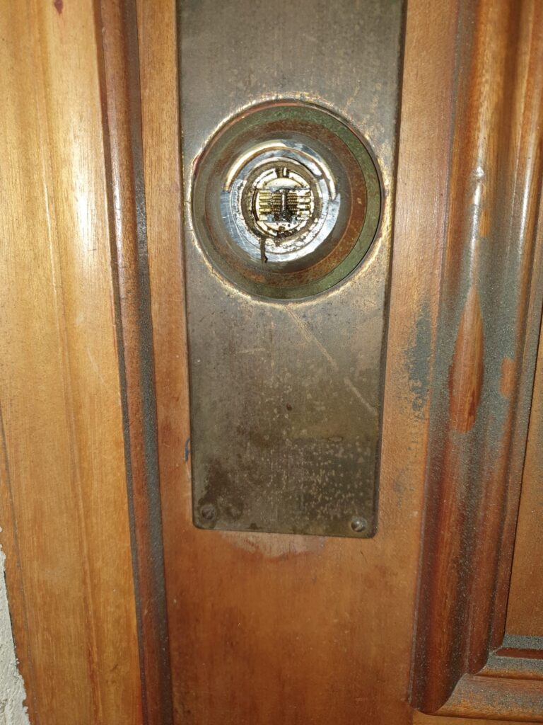 Apertura de puertas Zafra