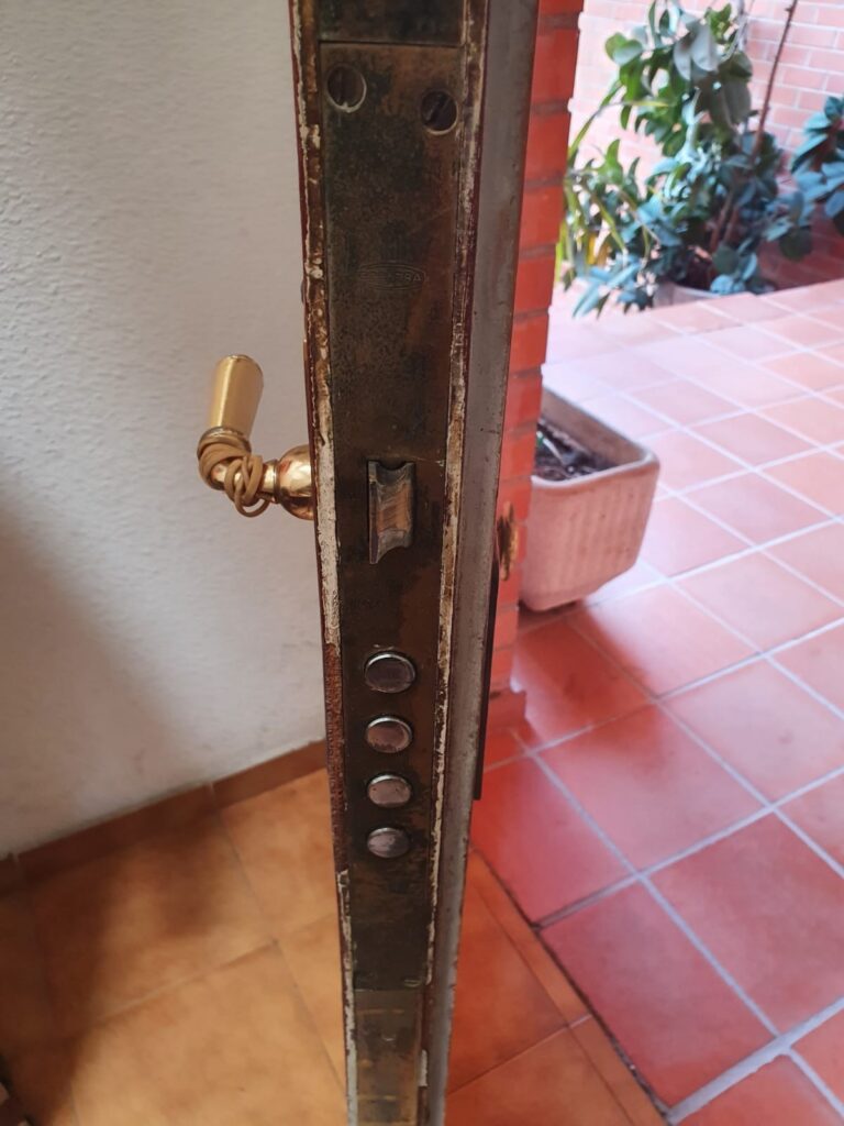 Apertura de puertas la Nucia