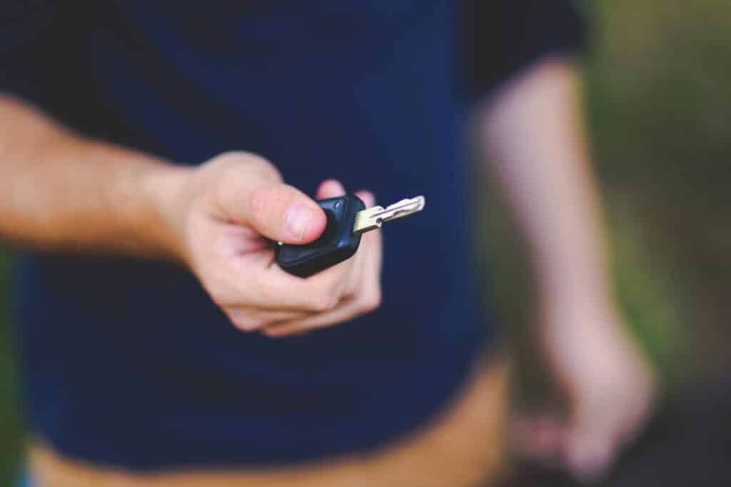 Apertura de vehiculos Los Montoyos